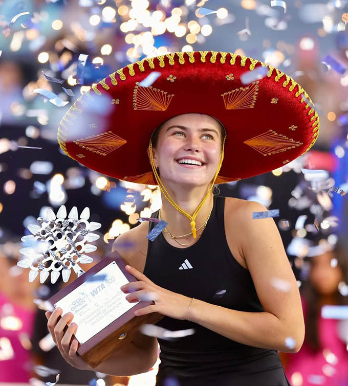 Guadalajara Open là danh hiệu WTA Tour lớn đầu tiên trong sự nghiệp của Iva Jovic