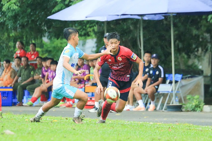 Đánh bại CAHN, U17 SHB.ĐN vào tứ kết với ngôi nhất bảng A. Ảnh: Trung Đặng 