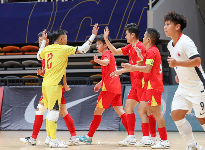 ĐT futsal Việt Nam quyết tâm hạ đội chủ nhà Trung Quốc