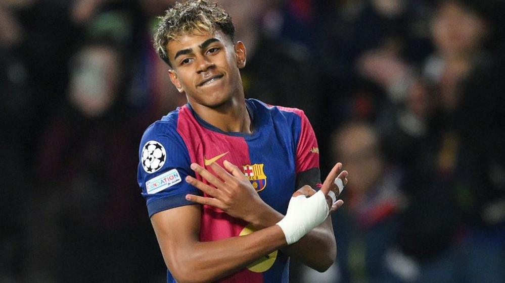 Yamal vẫn còn hơn 2 năm để phá kỷ lục của "Ronaldo béo"