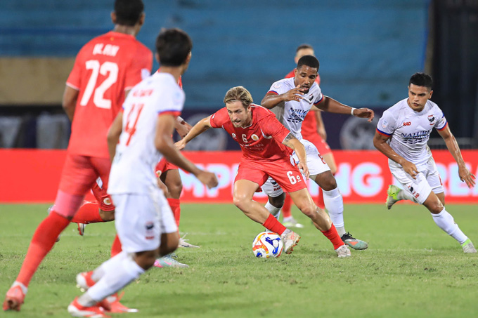 CAHN đã có một chiến thắng đầy vất vả trước Cebu FC. Ảnh: Đức Cường