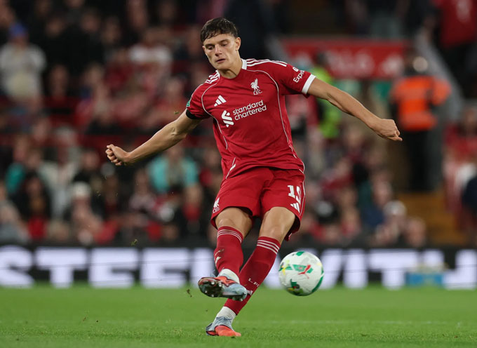 Trước đó, anh đã chơi khá tốt trong trận ra mắt Liverpool