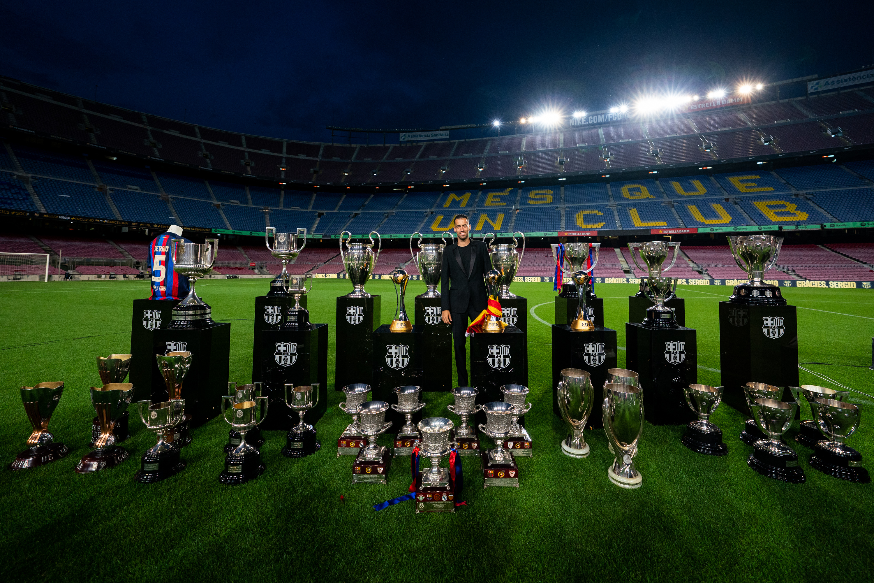 Busquets có một sự nghiệp cầu thủ ấn tượng