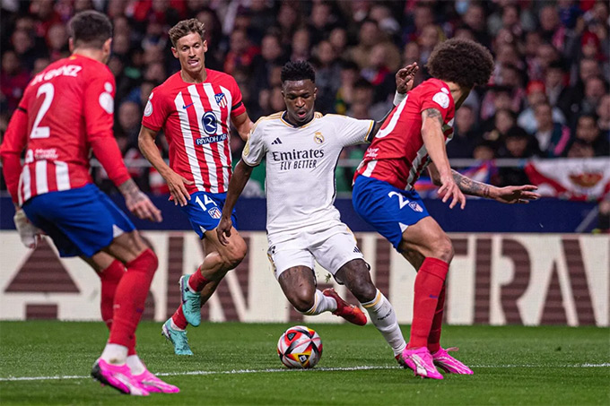 Vinicius mới chỉ ghi 1 bàn thắng sau 17 trận derby Madrid