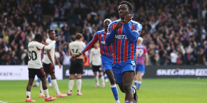 Crystal Palace vừa gây sốc khi đánh bại Liverpool