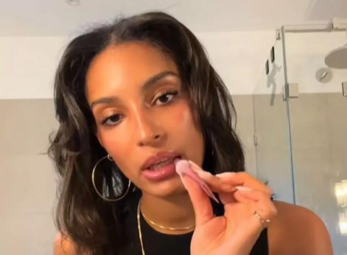 Aaliyah cũng là một Influencer (người có tầm ảnh hưởng)
