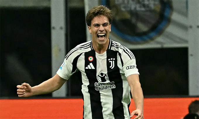 Yildiz trong màu áo Juventus