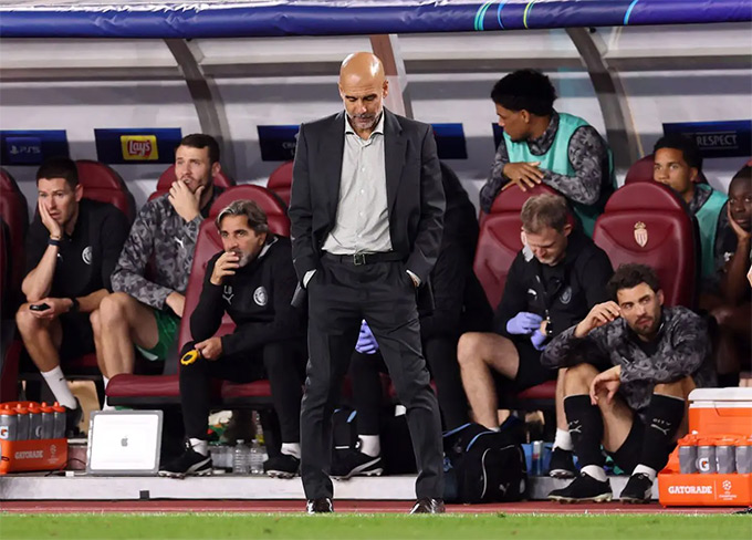 Guardiola tức giận với quyết định thổi phạt 11m của trọng tài
