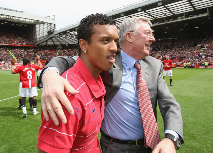 Sir Alex từng chấp nhận nhường quyền kiểm soát bóng cho Arsenal để đổi lấy trận hoà 0-0 mang đậm tính chiến thuật