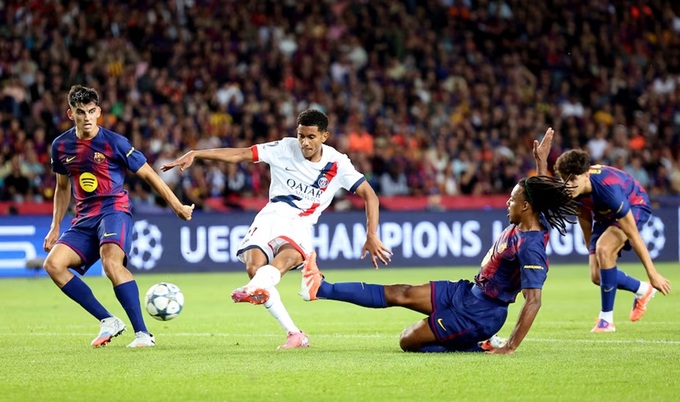 Barca của HLV Hansi Flick kiểm soát trận đấu không tốt trước PSG