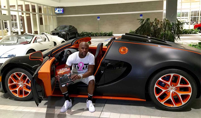 Choáng ngợp trước dàn siêu xe của Floyd Mayweather