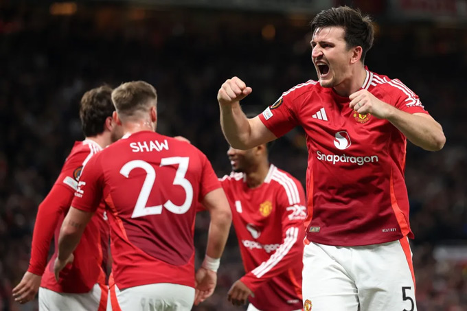 Maguire khả năng cao sẽ tiếp tục gắn bó với MU