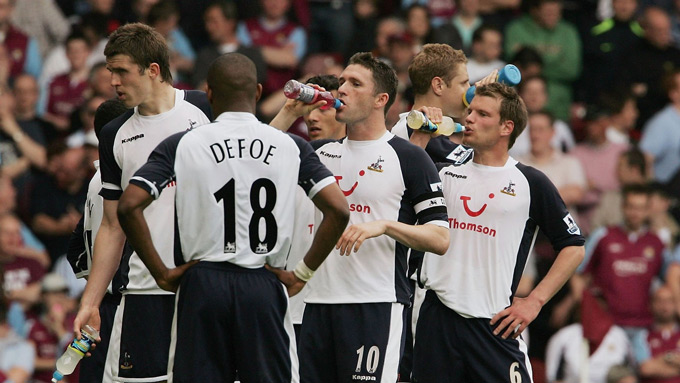 Tottenham vẫn phải ra sân bình thường và thua ngược West Ham 1-2