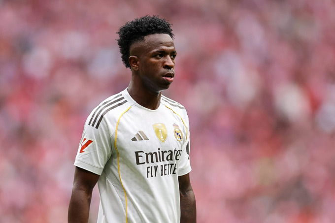 Nhà của Vinicius đã bị cháy, rất may không có thiệt hại về người