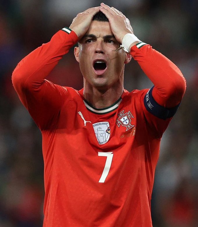 Ronaldo đã có trận đấu khá kém cỏi trước CH Ireland