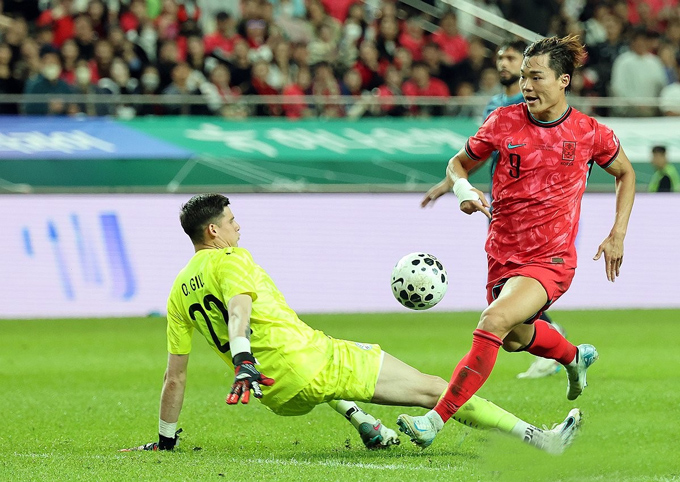 Oh Hyeon-gyu ấn định tỷ số 2-0 ở phút 75