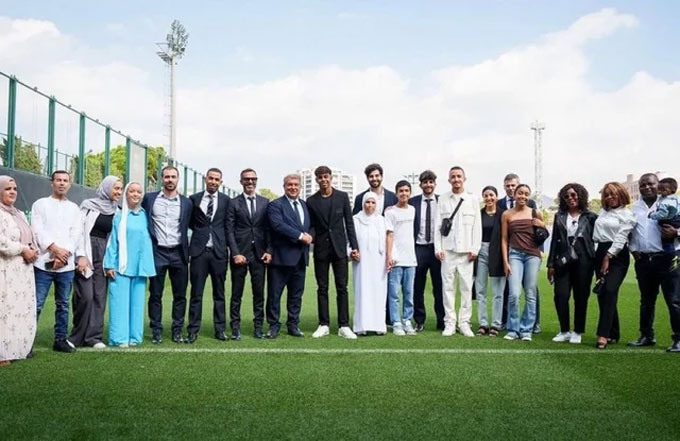 Gia đình Yamal được Barca trao cho rất nhiều đặc quyền
