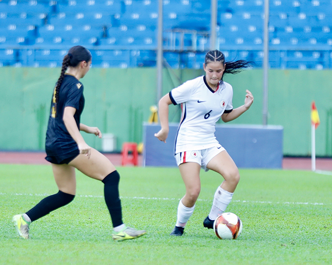U17 nữ Hong Kong có thể hình tốt. Ảnh: Anh Khoa 