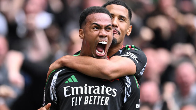 Saliba và Gabriel là bộ đôi trung vệ rất xuất sắc