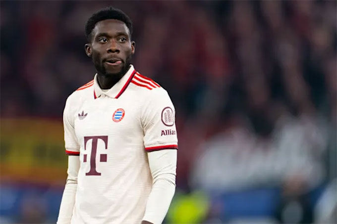 Alphonso Davies phải nghỉ thi đấu suốt từ tháng 3 tới giờ