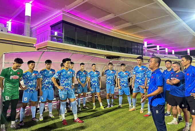 ĐT U22 Việt Nam vừa có chuyến tập huấn tại Qatar. Ảnh: VFF 