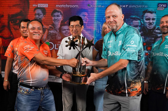Hoàng Sao và team châu Á giành chức vô địch Reyes Cup
