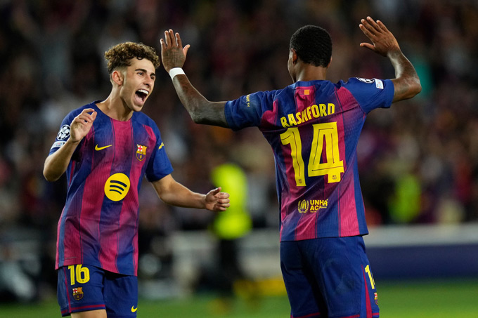 Đêm điên rồ hiếm thấy ở Champions League