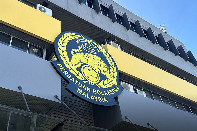 LĐBĐ Malaysia bị chỉ trích 