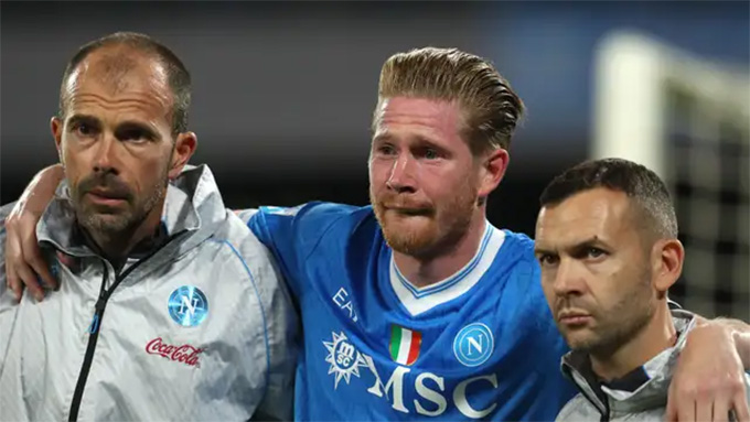 Kevin De Bruyne bật khóc khi phải rời sân vì chấn thương