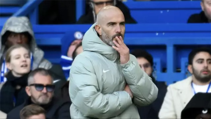 Enzo Maresca khiến NHM Chelsea tức giận vì một quyết định sai lầm
