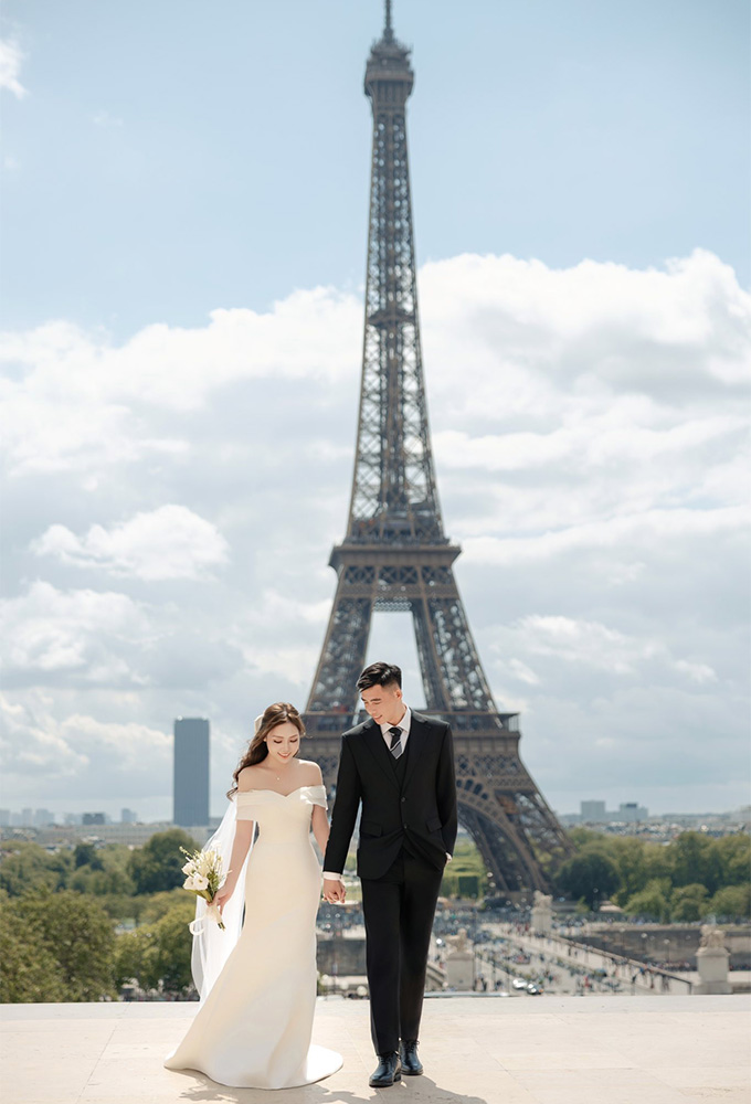 Ảnh cưới lãng mạn của thủ môn Quan Văn Chuẩn và bạn gái Hà Dương tại Paris (Pháp)