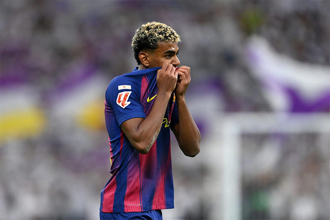 Lamine Yamal đã thi đấu rất mờ nhạt tại El Clasico đêm qua