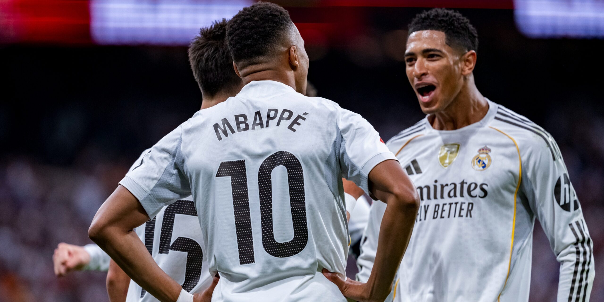 Tỉ số 2-1 không mô tả chi tiết được sự áp đảo vượt trội của Real trước Barca