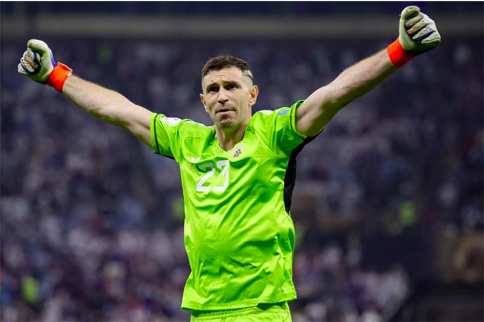 Emiliano "Dibu" Martinez có biệt danh này từ khi còn nhỏ, khi bạn bè so sánh anh với nhân vật chính trong phim hoạt hình Dibu: la Pelicula.