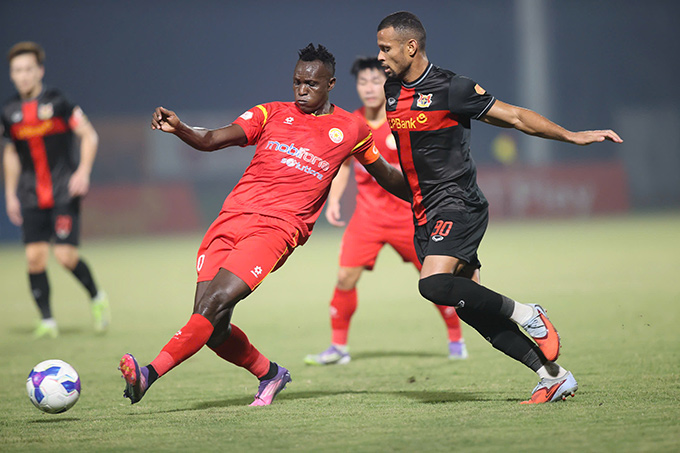 PVF-CAND là đội bóng lỳ lợm - Ảnh: Minh Tuấn 