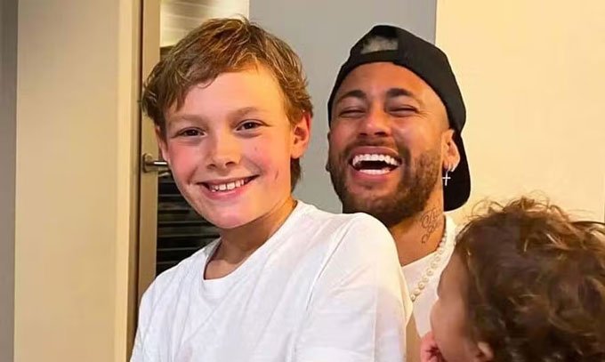 Davi Lucca, con trai cả của Neymar