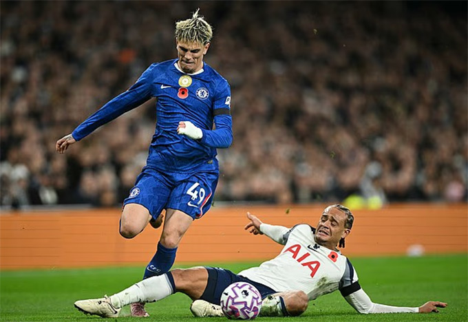 Garnacho thi đấu năng nổ trong hơn một giờ có mặt trên sân