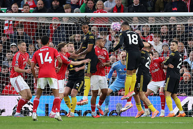 Casemiro mở tỷ số trận đấu ở phút 34