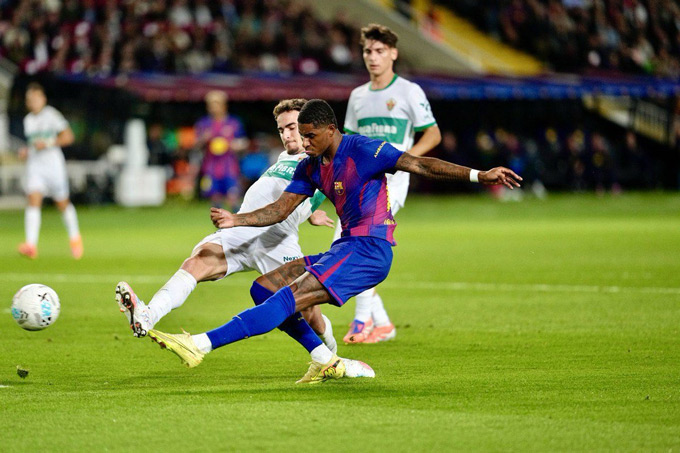 Rashford ngày càng quan trọng với Barca