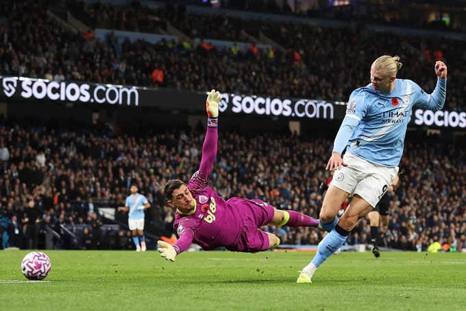 Haaland có phong độ bùng nổ