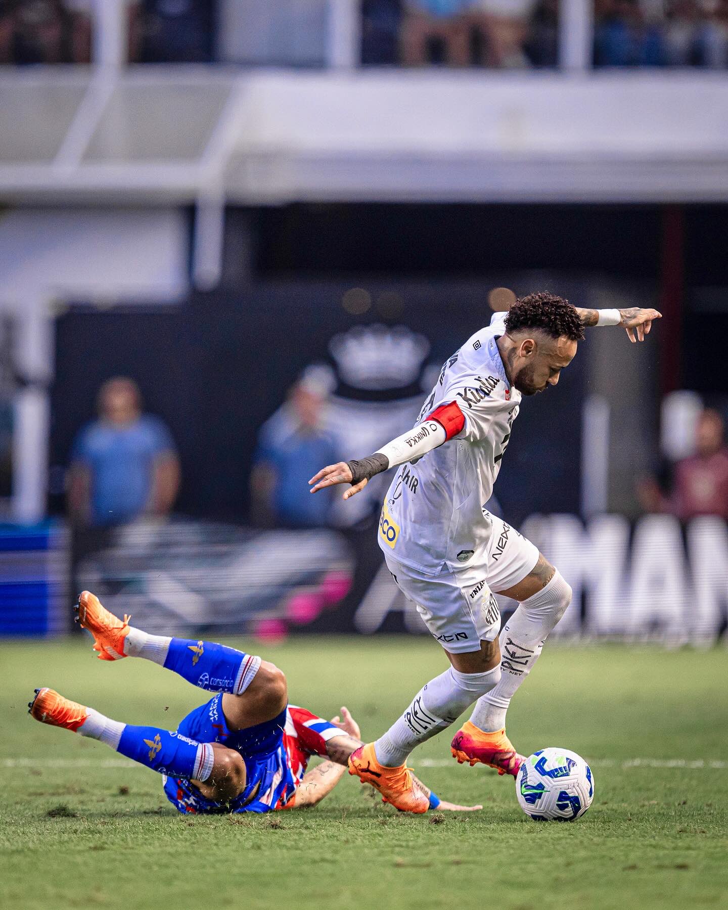 Neymar tìm lại được phong độ và cảm hứng chơi bóng khi trở lại Santos