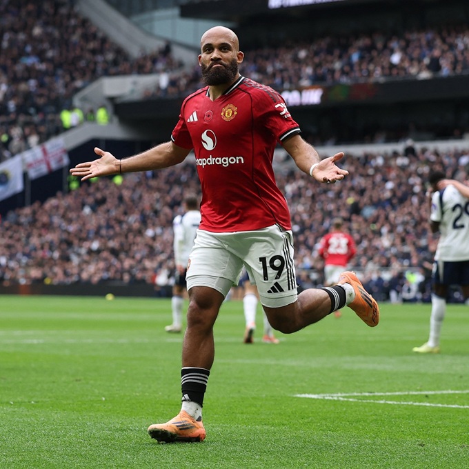 Mbeumo mang dáng dấp của "quỷ đầu đàn"