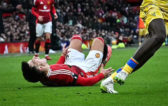 Lisandro Martinez bị chấn thương nghiêm trọng