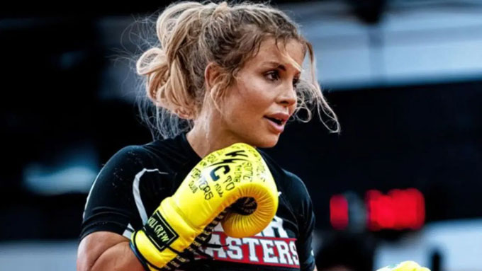 Sheena đang hướng tới việc thi đấu MMA chuyên nghiệp