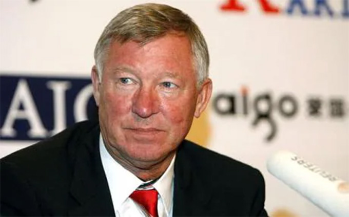 Ông chia sẻ câu chuyện của mình trên The Guardian