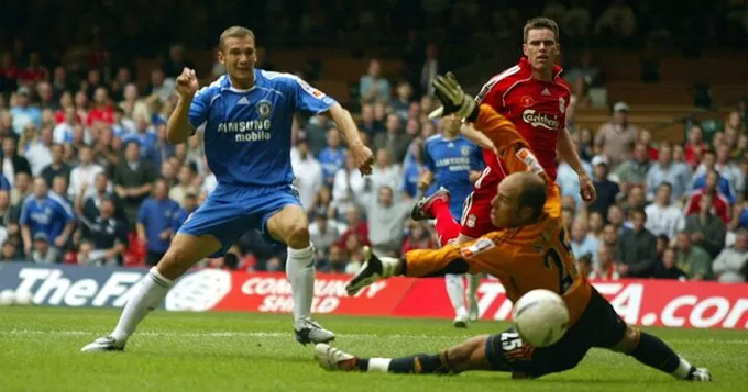 Shevchenko chưa bao giờ bùng nổ ở Chelsea