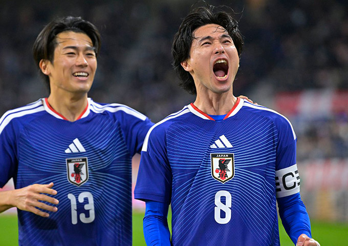 Nhật Bản thắng thuyết phục Ghana