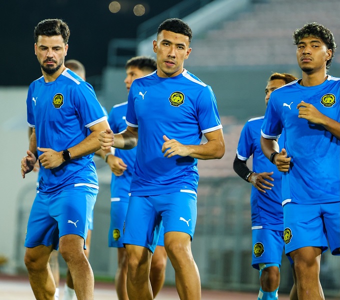 Malaysia vẫn dùng lực lượng nhập tịch làm chủ đạo khi đối đầu với Nepal