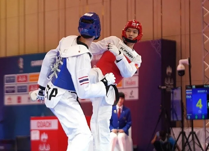 Thưởng nóng cho các VĐV, HLV Taekwondo