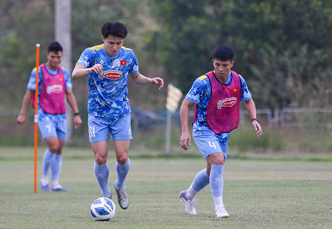 Khổng Minh Gia Bảo háo hức chờ trận ra mắt ĐT Việt Nam - Ảnh: VFF